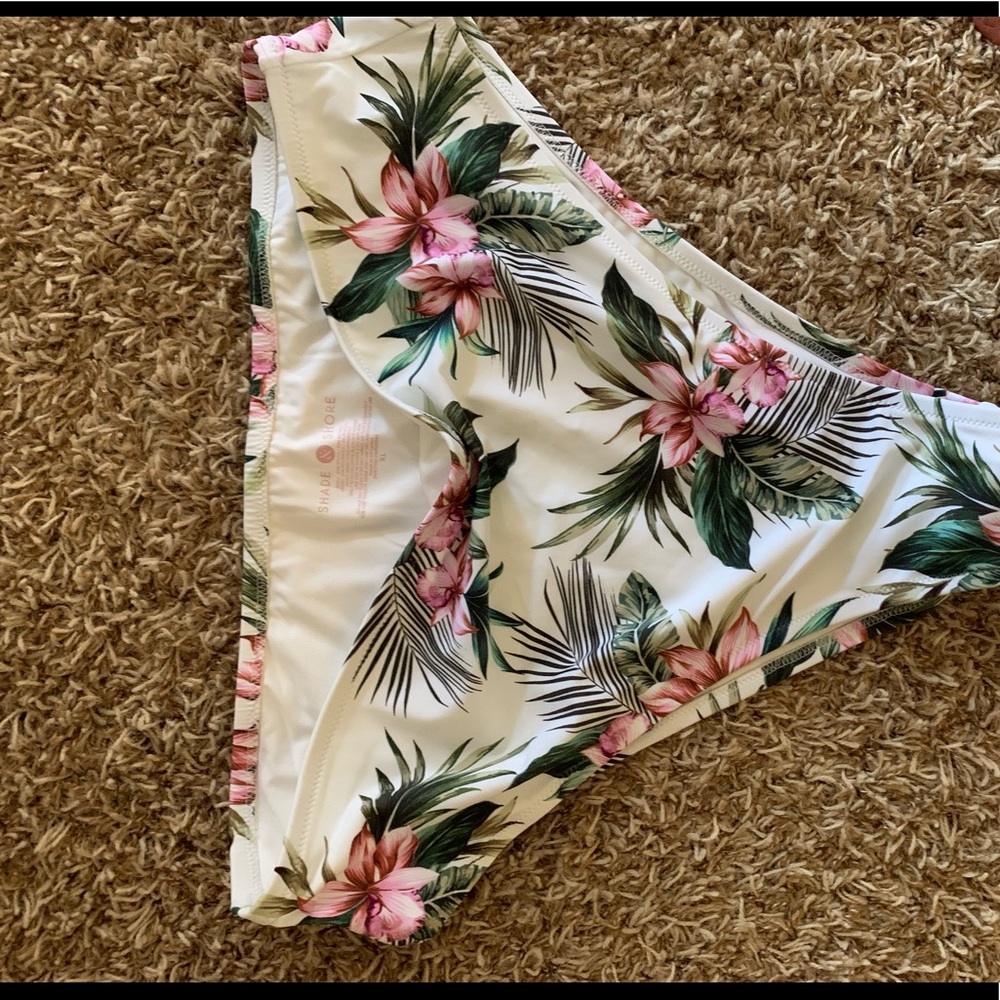High waisted Cheeky Bikini Bottoms